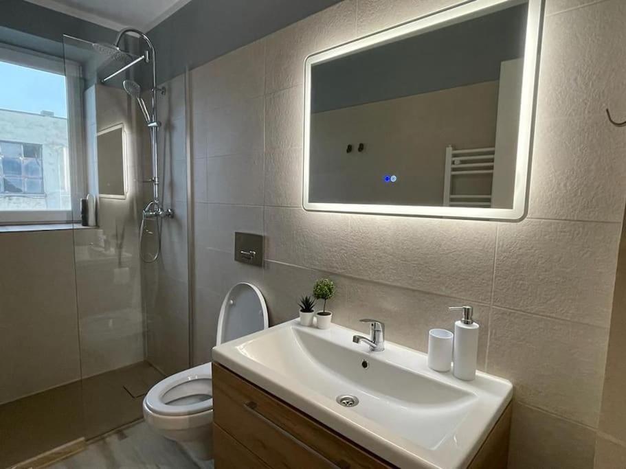 Premium Appartment In Onesti Exterior photo